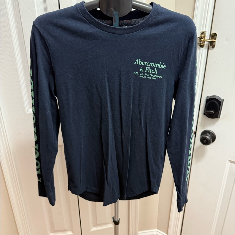 Abercrombie & Fitch Navy Long Sleeve Tee